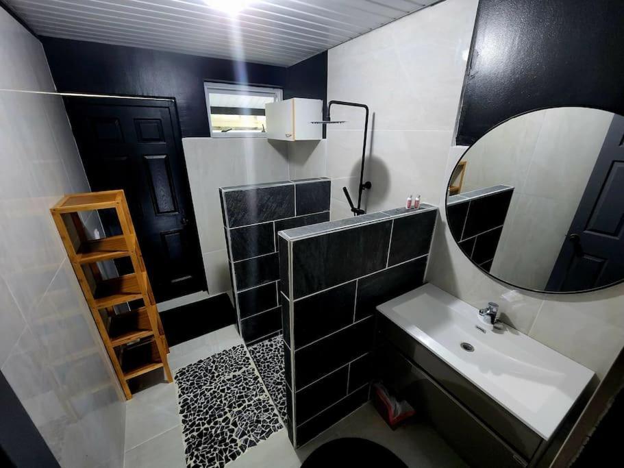 فيلا Maddy'S House Maatea المظهر الخارجي الصورة